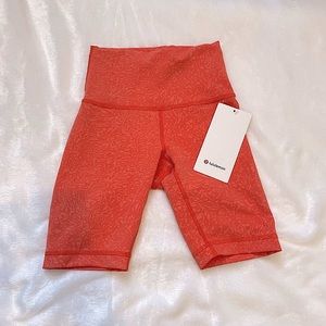 Lululemon Wunder train shorts HR 8” CRWC